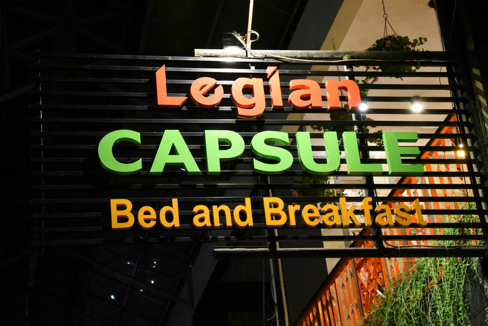 Legian Capsule Hotel Eksteriør billede
